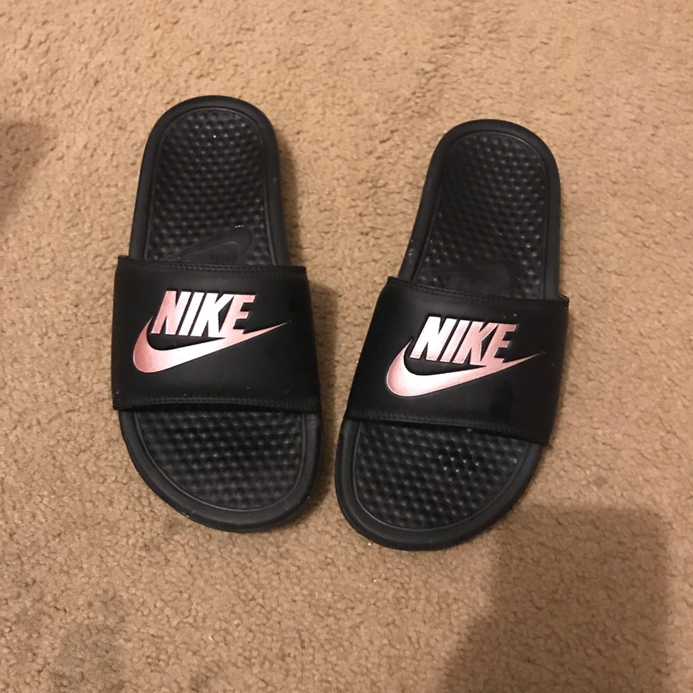 Nike Slides/ Sandals